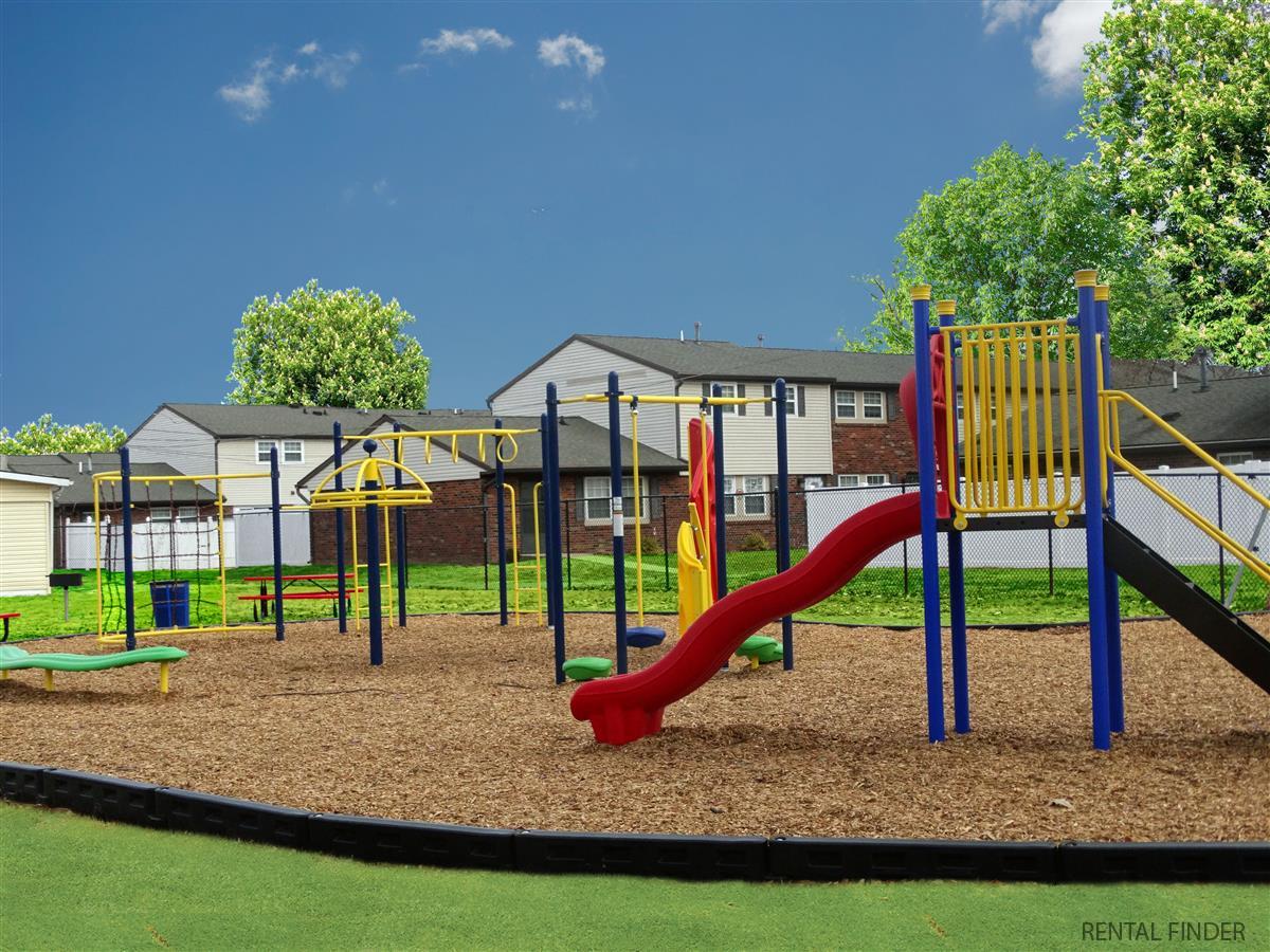 Arbors at Evansville Apartment in Evansville, IN