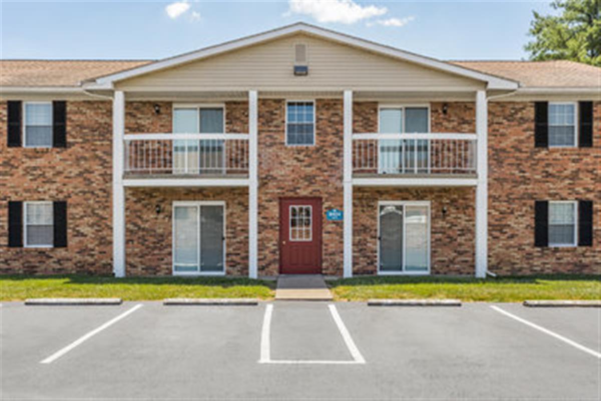 Regency Club Apartments Apartment in Evansville, IN