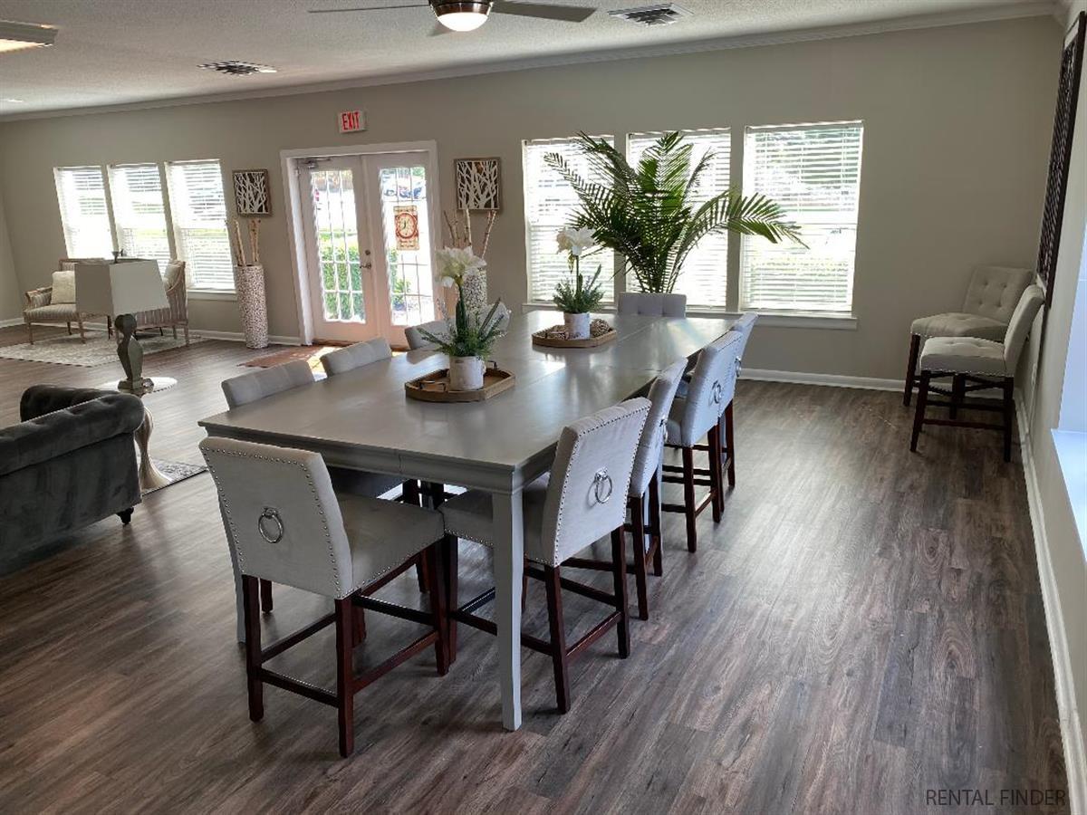 Royal Arms Apartment Homes Apartment in Owensboro, KY