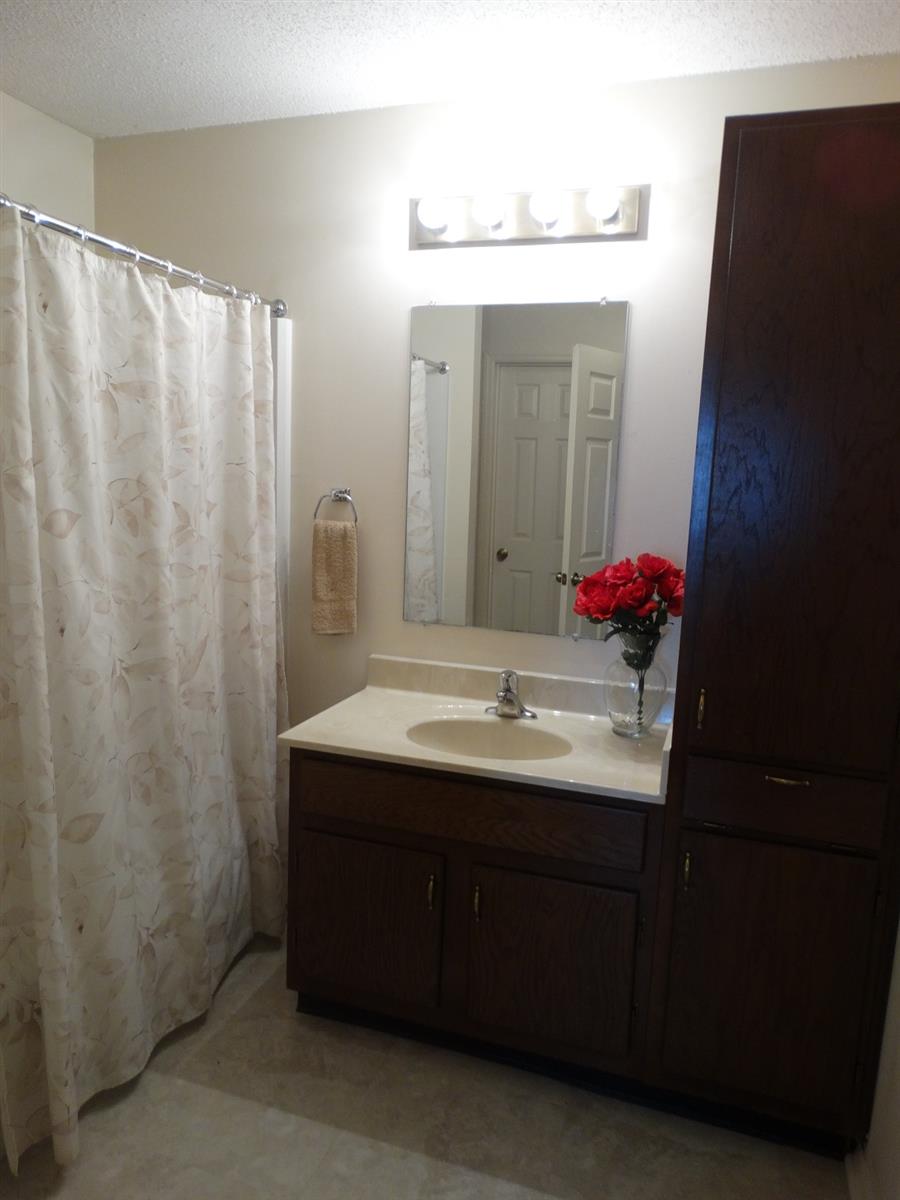 Sugar Mill Creek Apartment in Evansville, IN