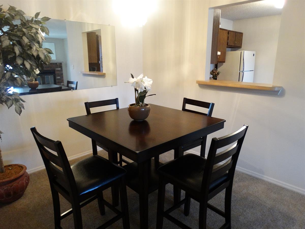 Sugar Mill Creek Apartment in Evansville, IN