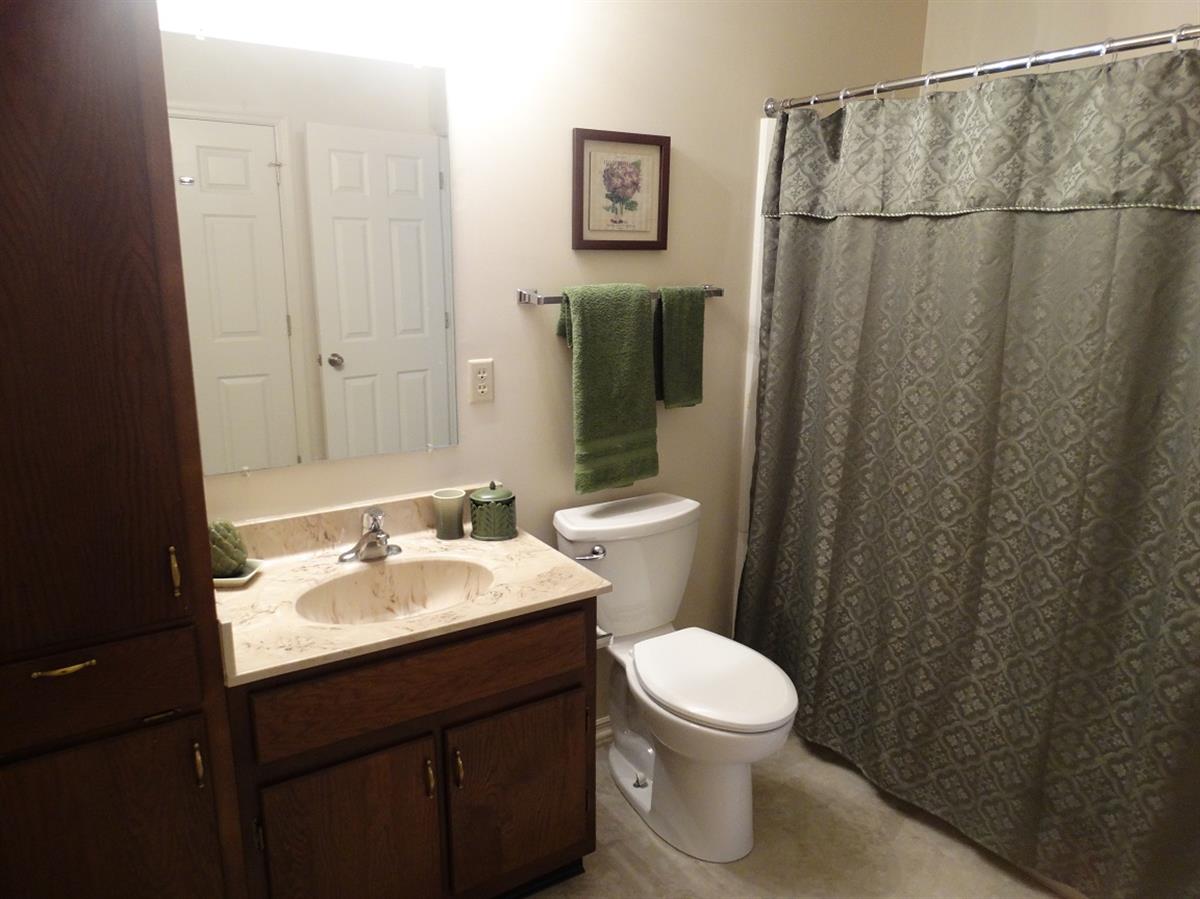 Sugar Mill Creek Apartment in Evansville, IN