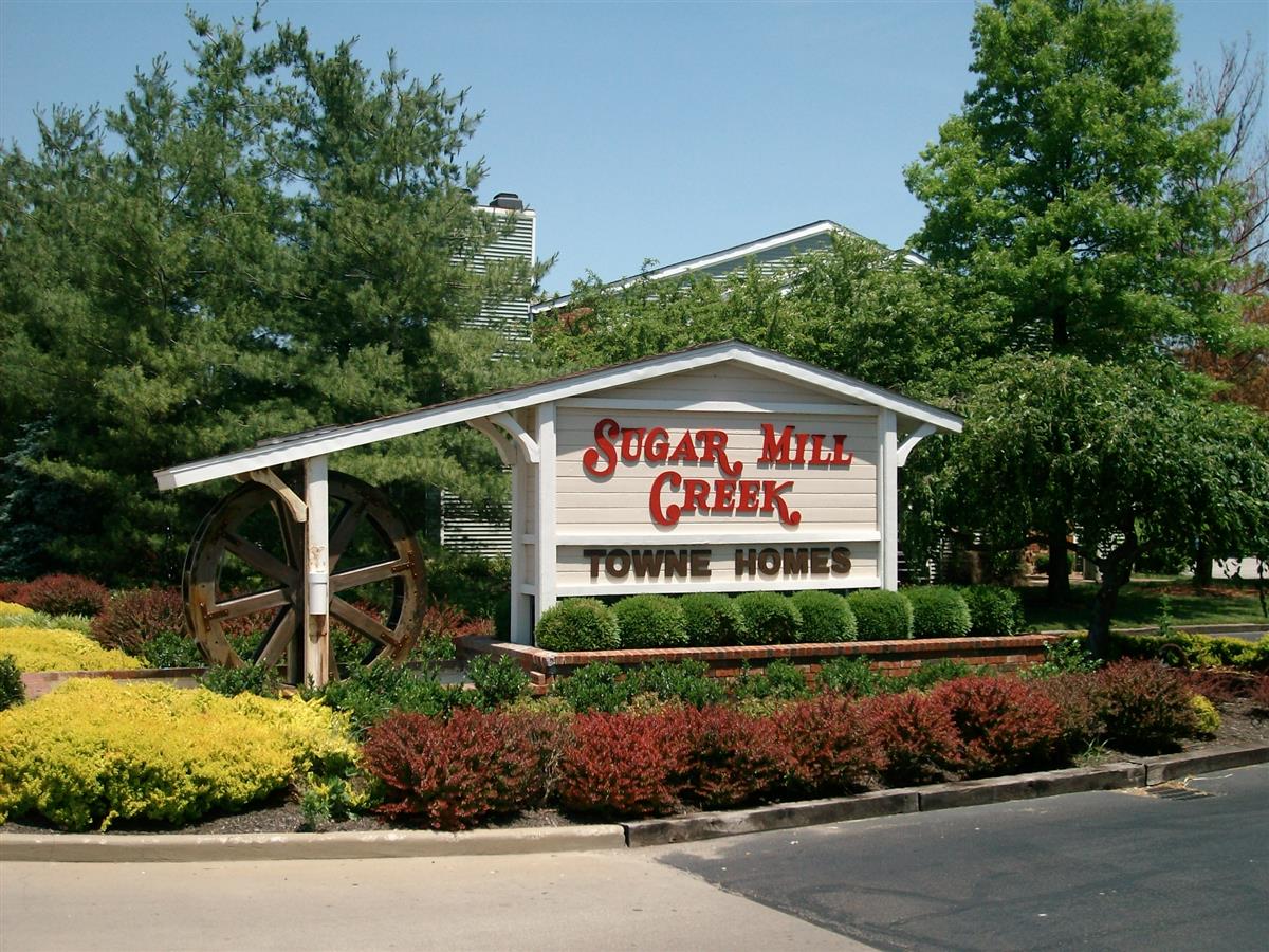 Sugar Mill Creek Apartment in Evansville, IN