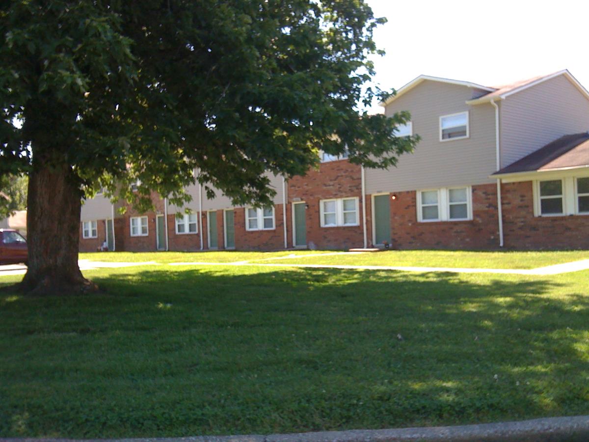Arbors at Evansville Apartment in Evansville, IN